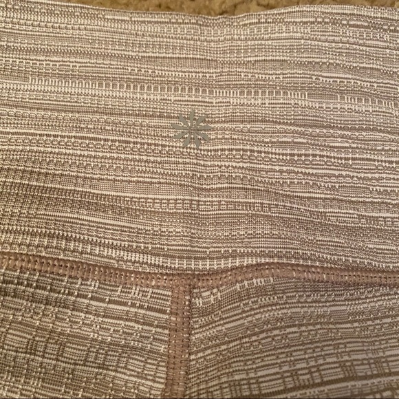 Like New Athleta Chatarunga 7/8 Pants - Picture 5 of 7